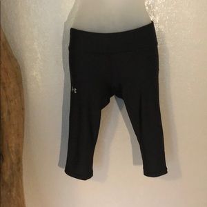 Under Armour black leggings small